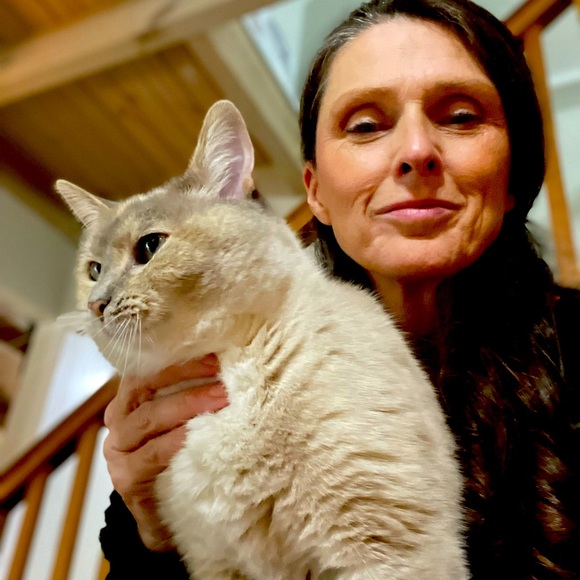 Meet your Posher, Jamie - Picture 1 of 1